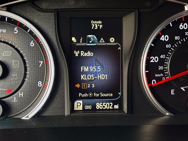 Used 2016 Toyota Camry XSE w/ Moonroof Package FWD image 21