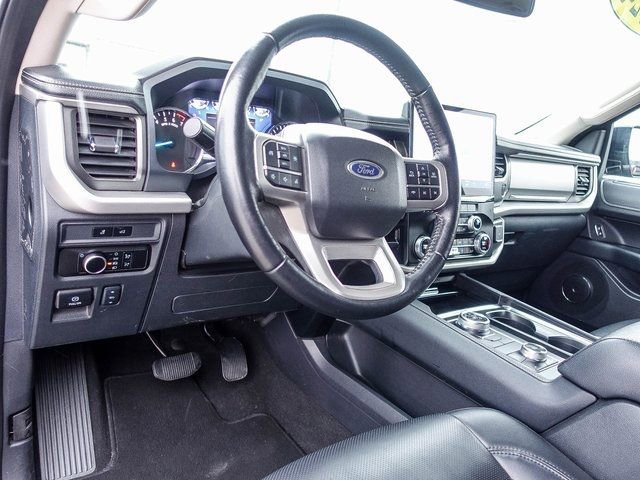 Used 2024 Ford Expedition Max XLT video 2