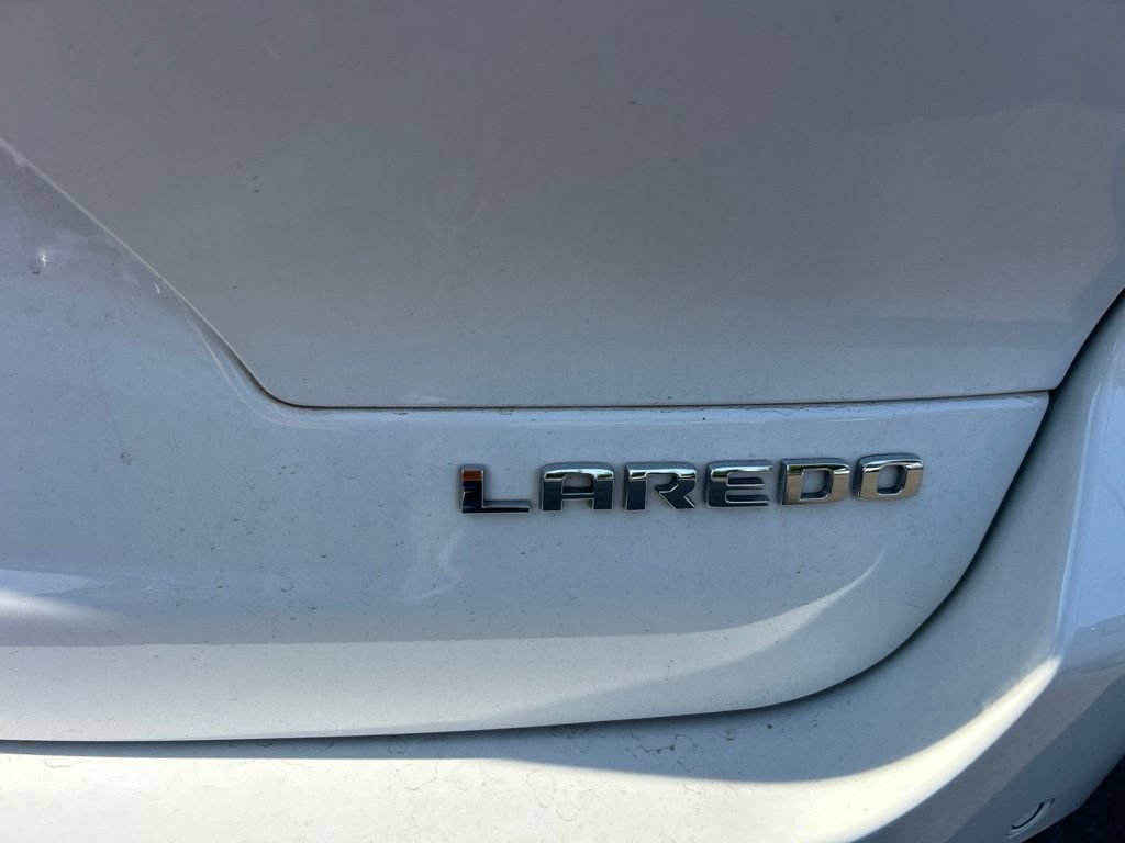 Used 2021 Jeep Grand Cherokee L Laredo w/ Luxury Tech Group I RWD image 10