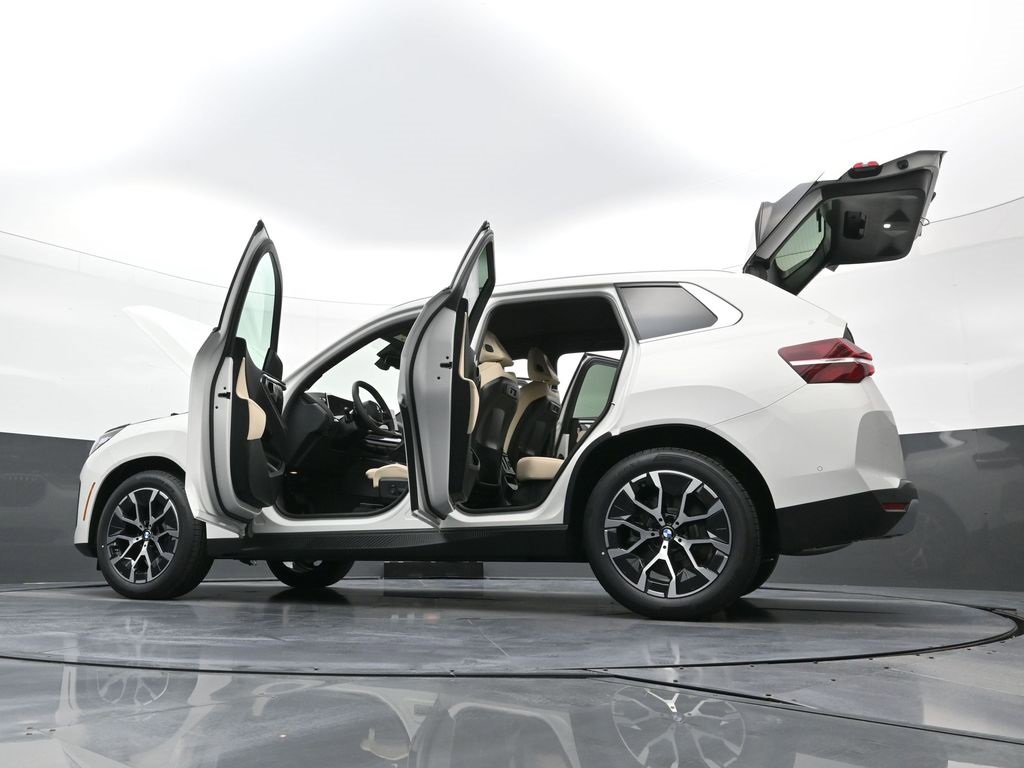 New 2026 BMW X3 xDrive30 w/ Convenience Package image 41