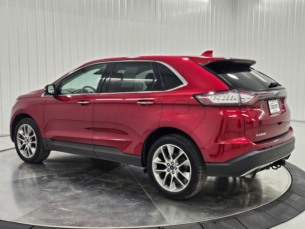 Used 2017 Ford Edge Titanium w/ Equipment Group 302A AWD/4WD image 3