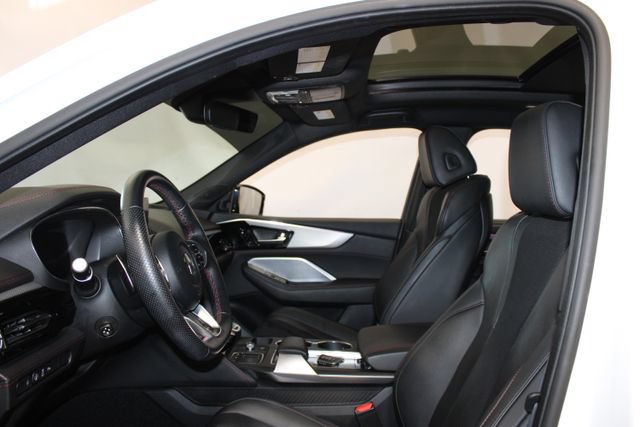 Used 2022 Acura MDX A-Spec AWD/4WD image 9