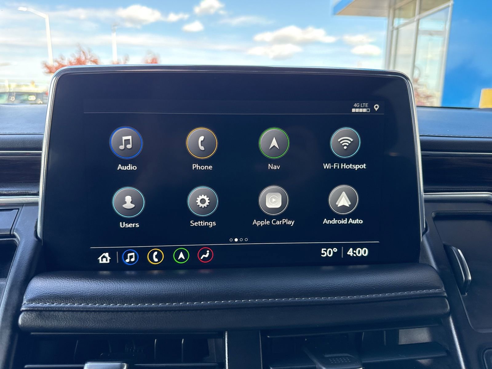 Used 2021 Chevrolet Suburban LT w/ Rear Media and Nav Package AWD/4WD image 23