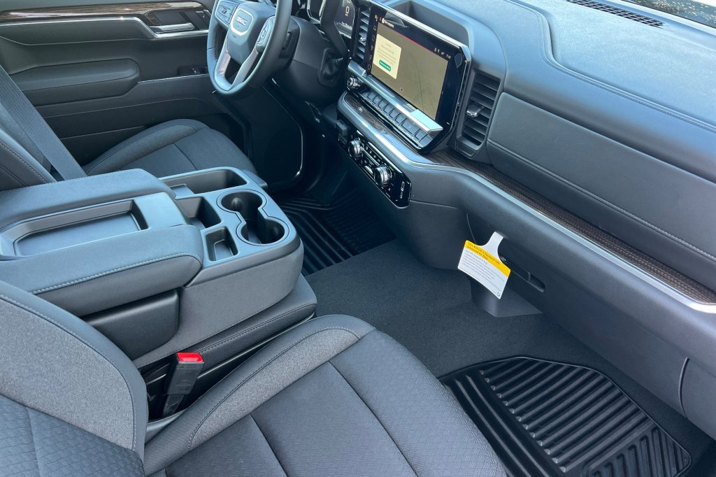 New 2026 GMC Sierra 1500 Elevation image 12