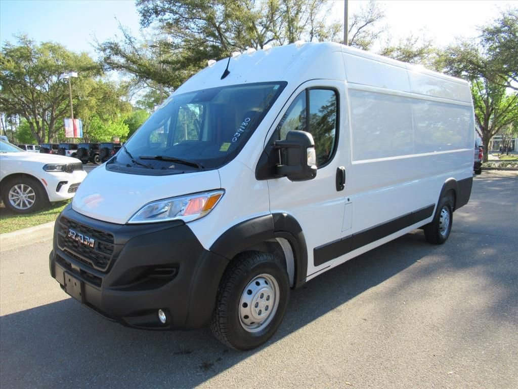 Used 2023 RAM ProMaster 3500 w/ Driver Convenience Group image 3