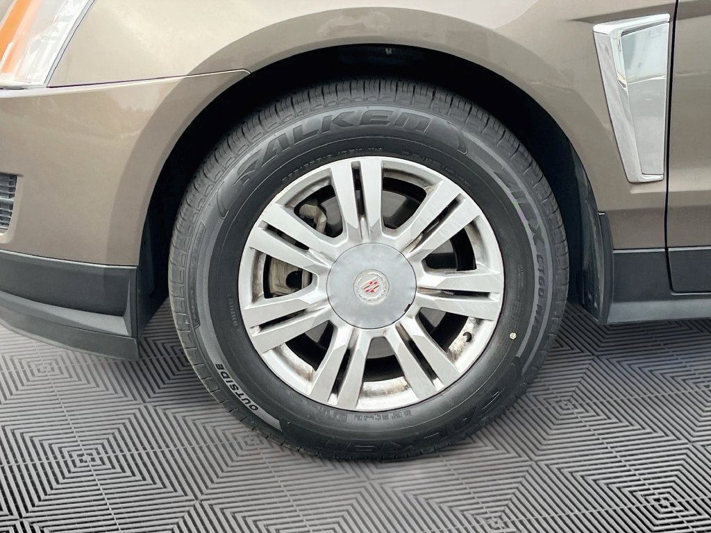 Used 2014 Cadillac SRX Luxury FWD image 11