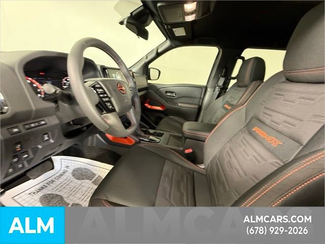 Used 2025 Nissan Frontier PRO-4X w/ Pro Convenience Package image 17