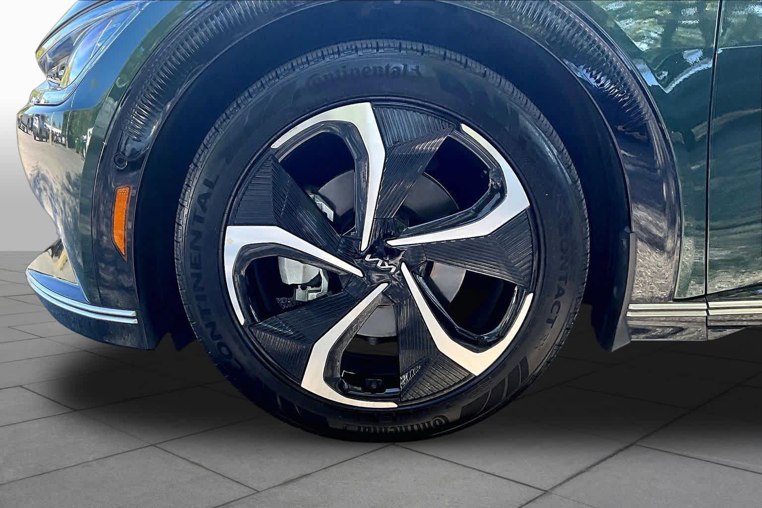 Used 2023 Kia EV6 GT-Line AWD/4WD image 10