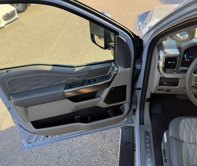 New 2026 Ford F250 Platinum image 14