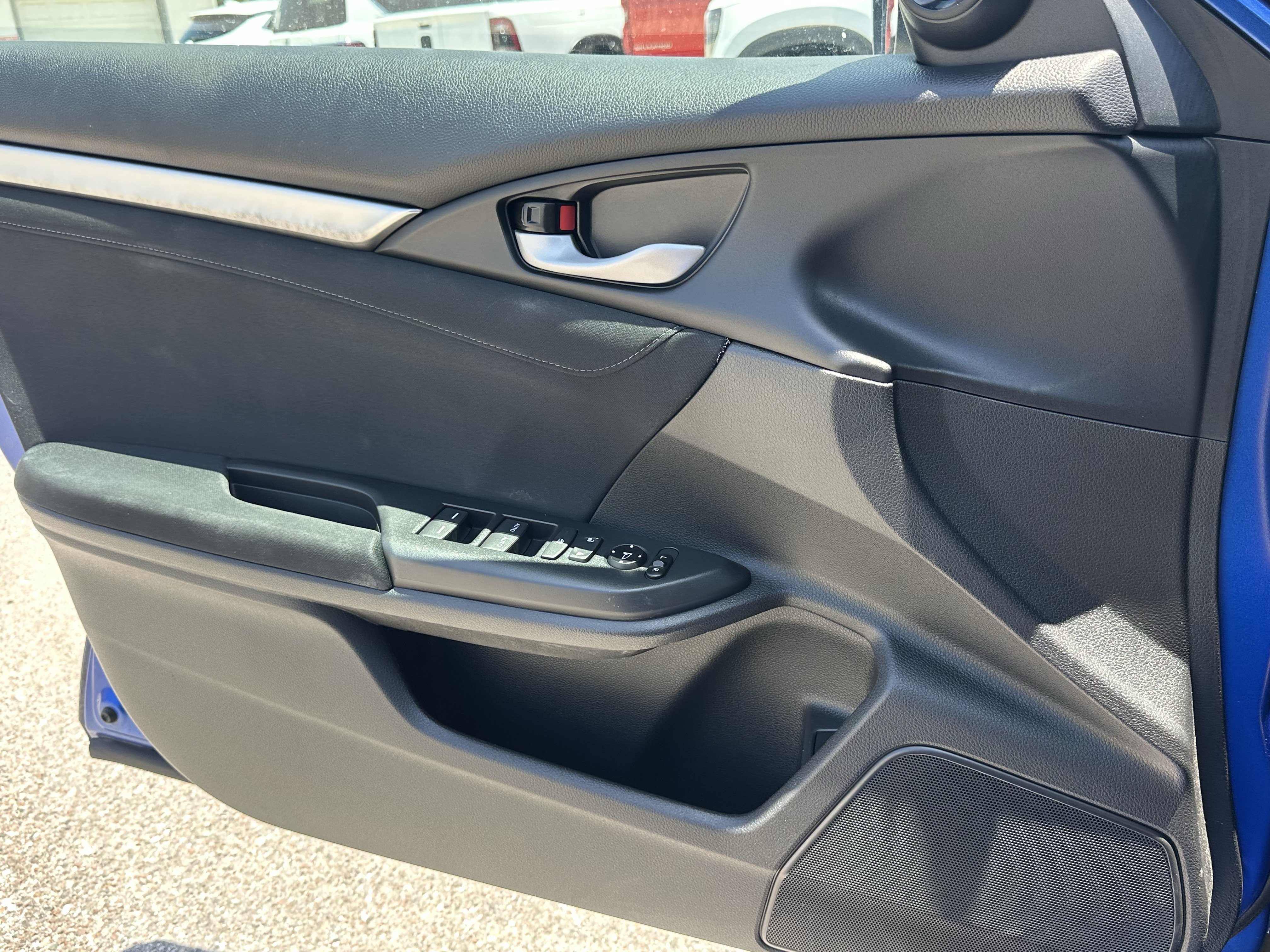 Used 2016 Honda Civic EX-T image 18