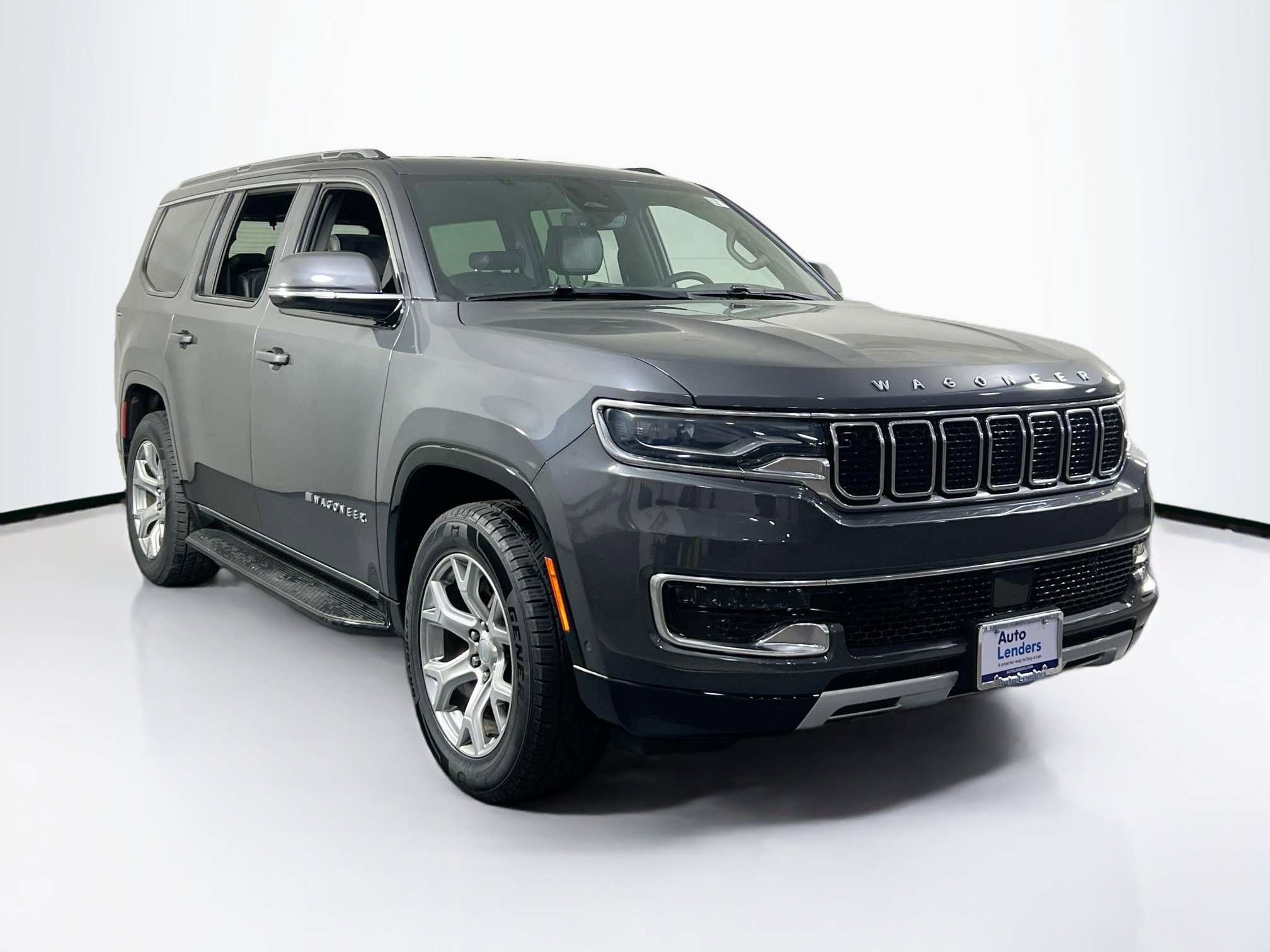 Used 2022 Jeep Wagoneer Series II w/ Flexible Seating Group image 3