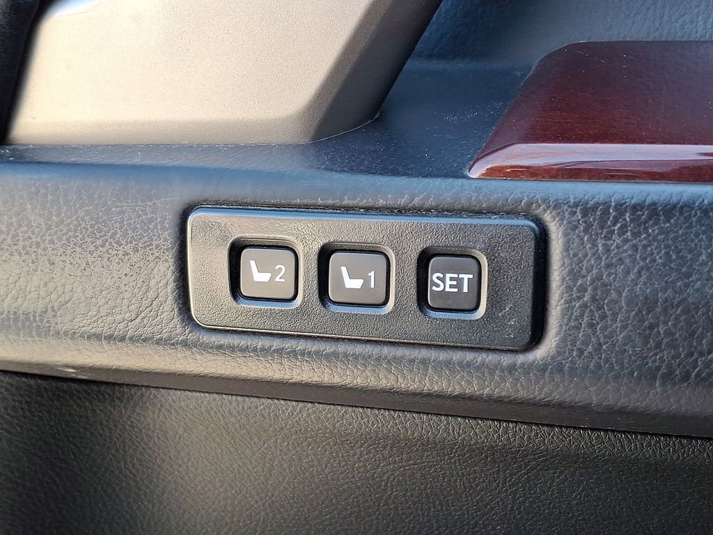 Used 2019 Lexus GX 460 Luxury image 28