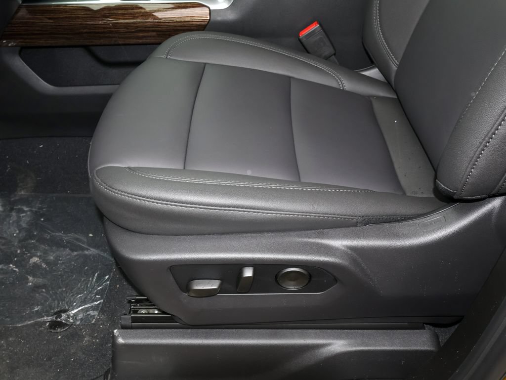 New 2026 GMC Sierra 1500 Elevation w/ Elevation Premium Package AWD/4WD image 8