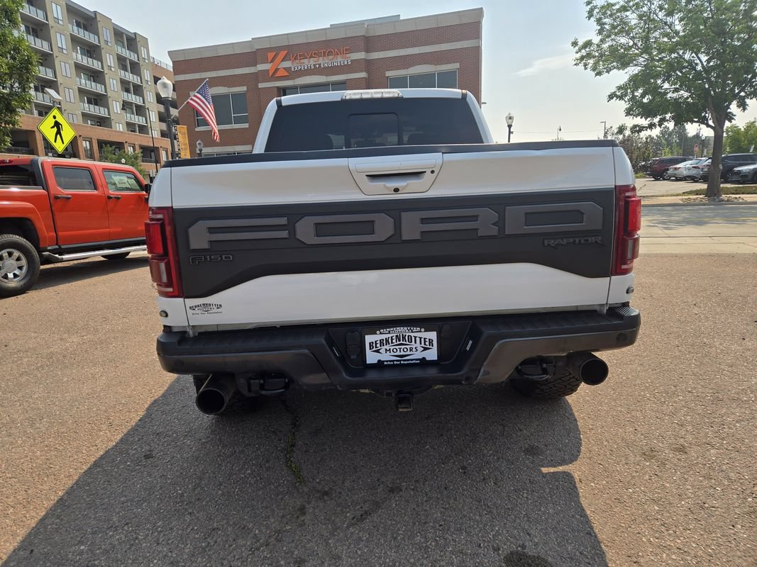 Used 2020 Ford F150 Raptor w/ Equipment Group 802A Luxury AWD/4WD image 9