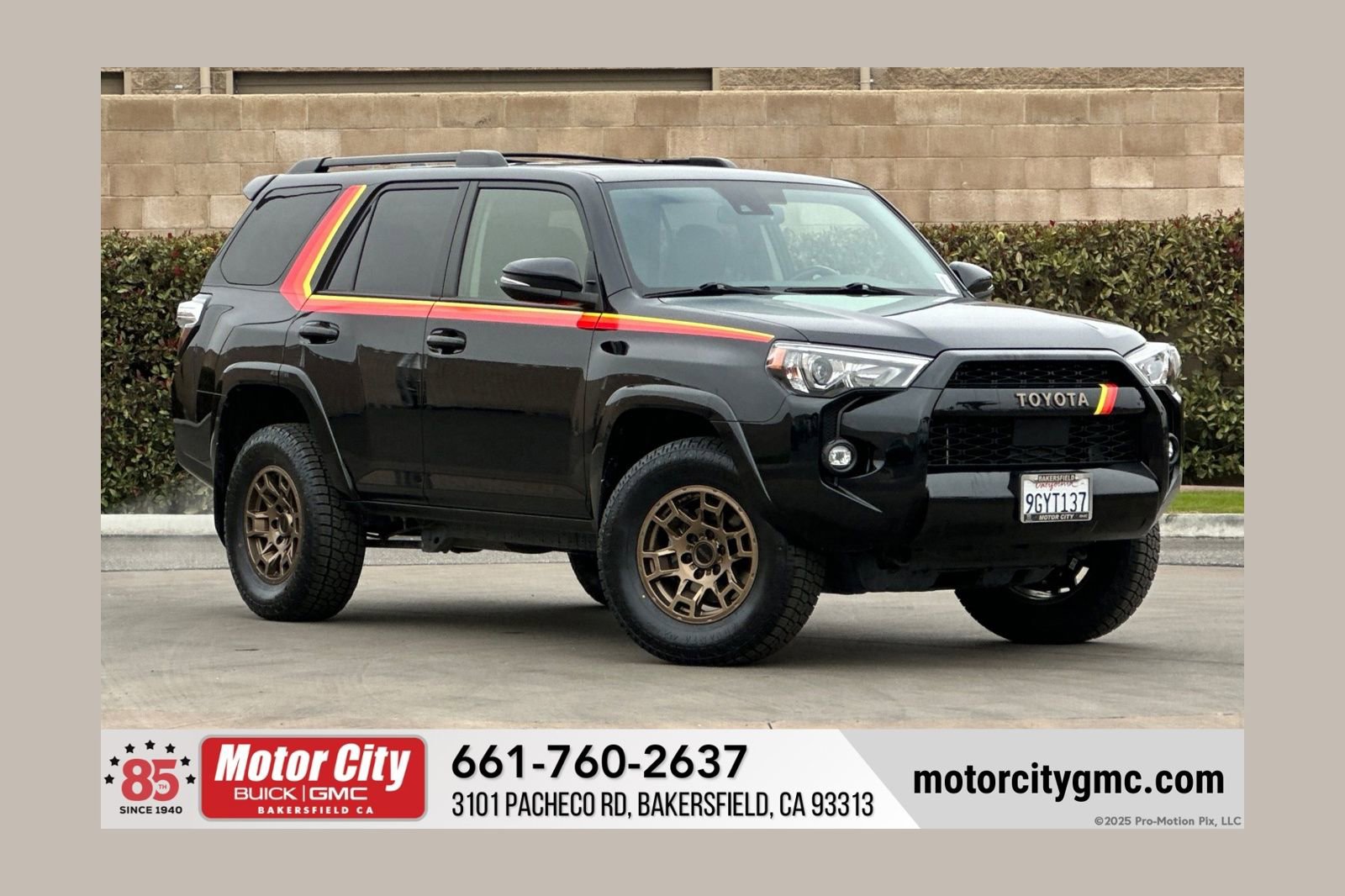 Used 2023 Toyota 4Runner 40th Anniversary SE image 1