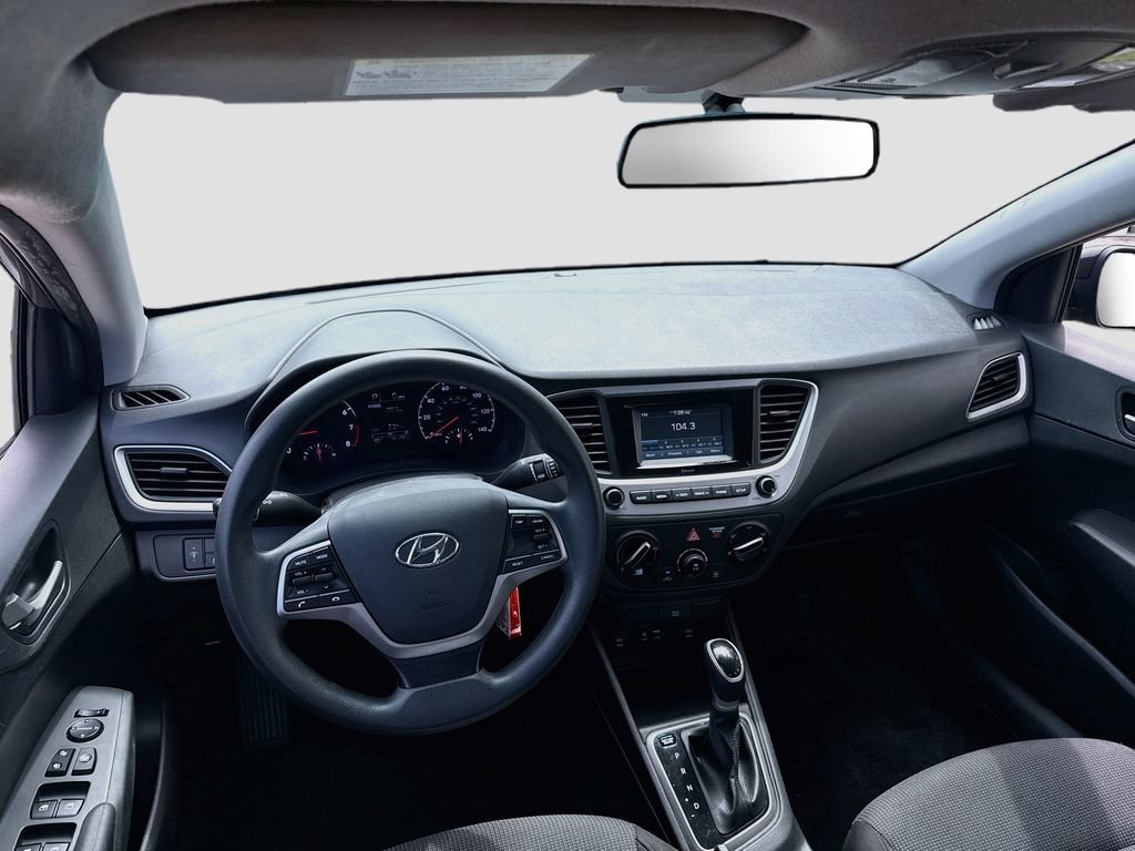 Used 2021 Hyundai Accent SE FWD image 22