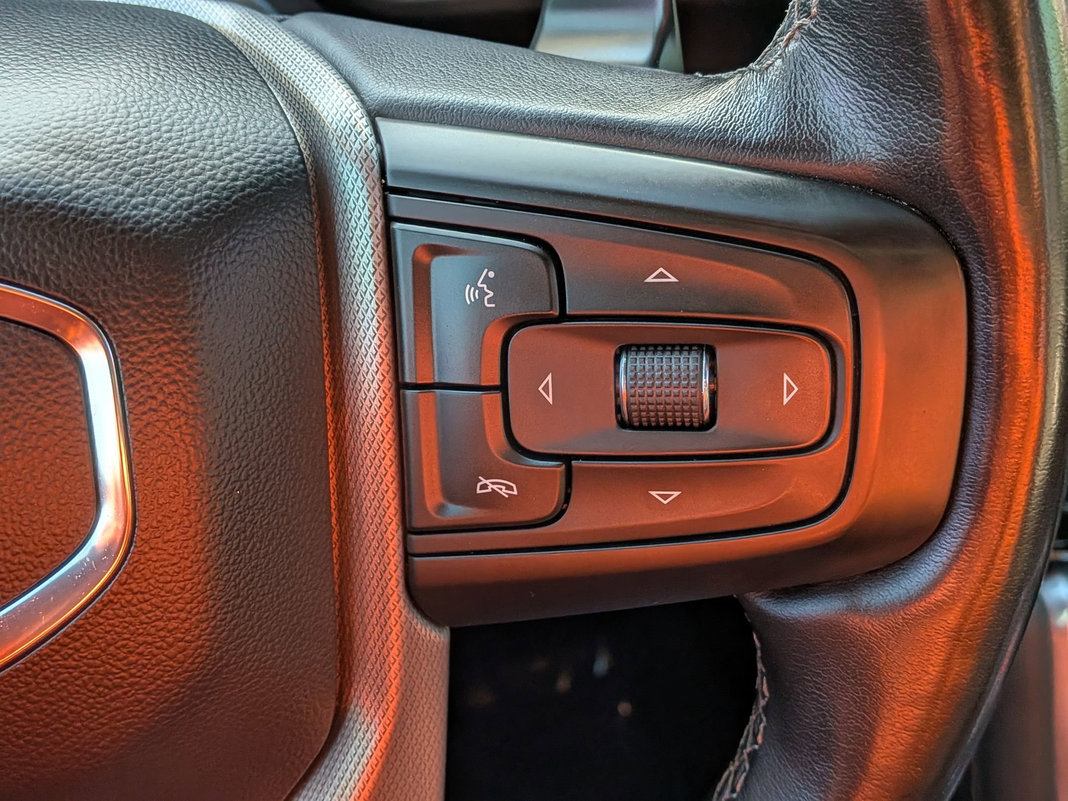 Certified 2023 GMC Sierra 1500 Denali image 23