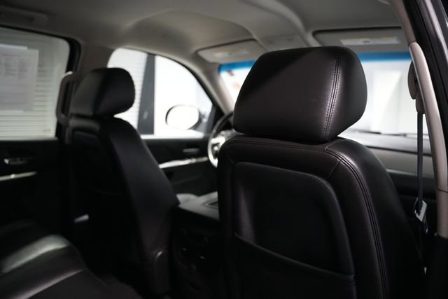 Used 2012 Chevrolet Avalanche LT w/ Suspension Package, Off-Road image 18