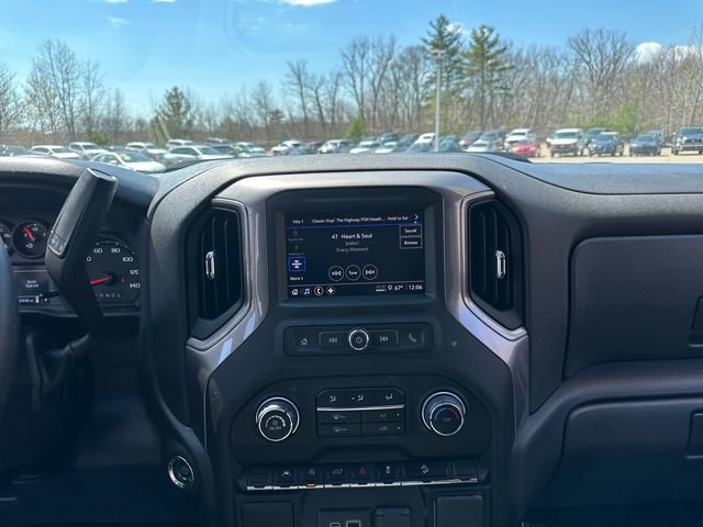 Used 2025 Chevrolet Silverado 1500 Custom Trail Boss AWD/4WD image 22