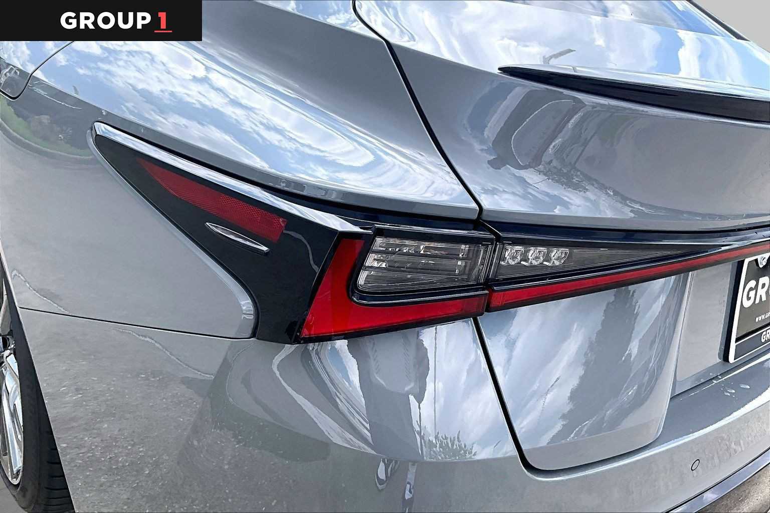 Certified 2025 Lexus IS 350 F Sport w/ Accessory Package 2 RWD image 27