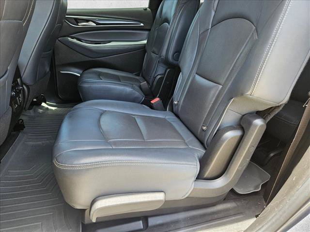 Used 2019 Buick Enclave Premium FWD image 17