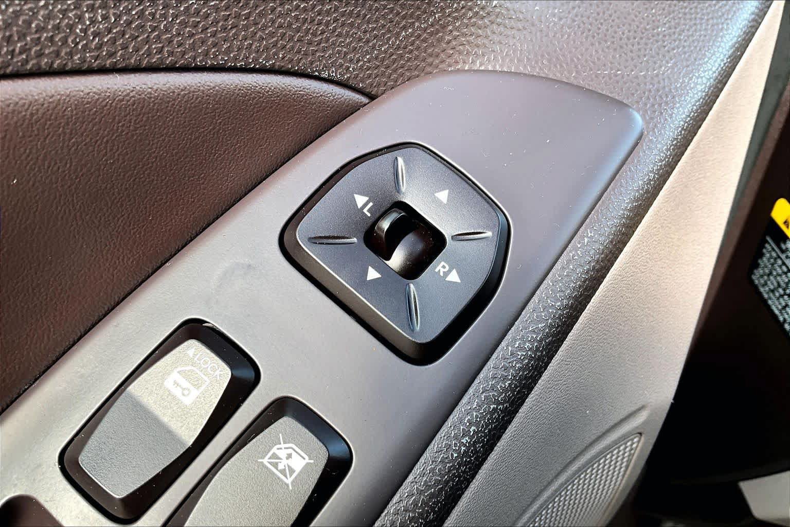 Used 2012 Hyundai Tucson Limited FWD image 33