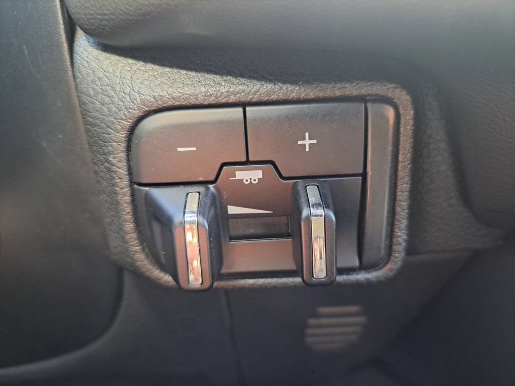Used 2024 Dodge Durango GT AWD/4WD image 19