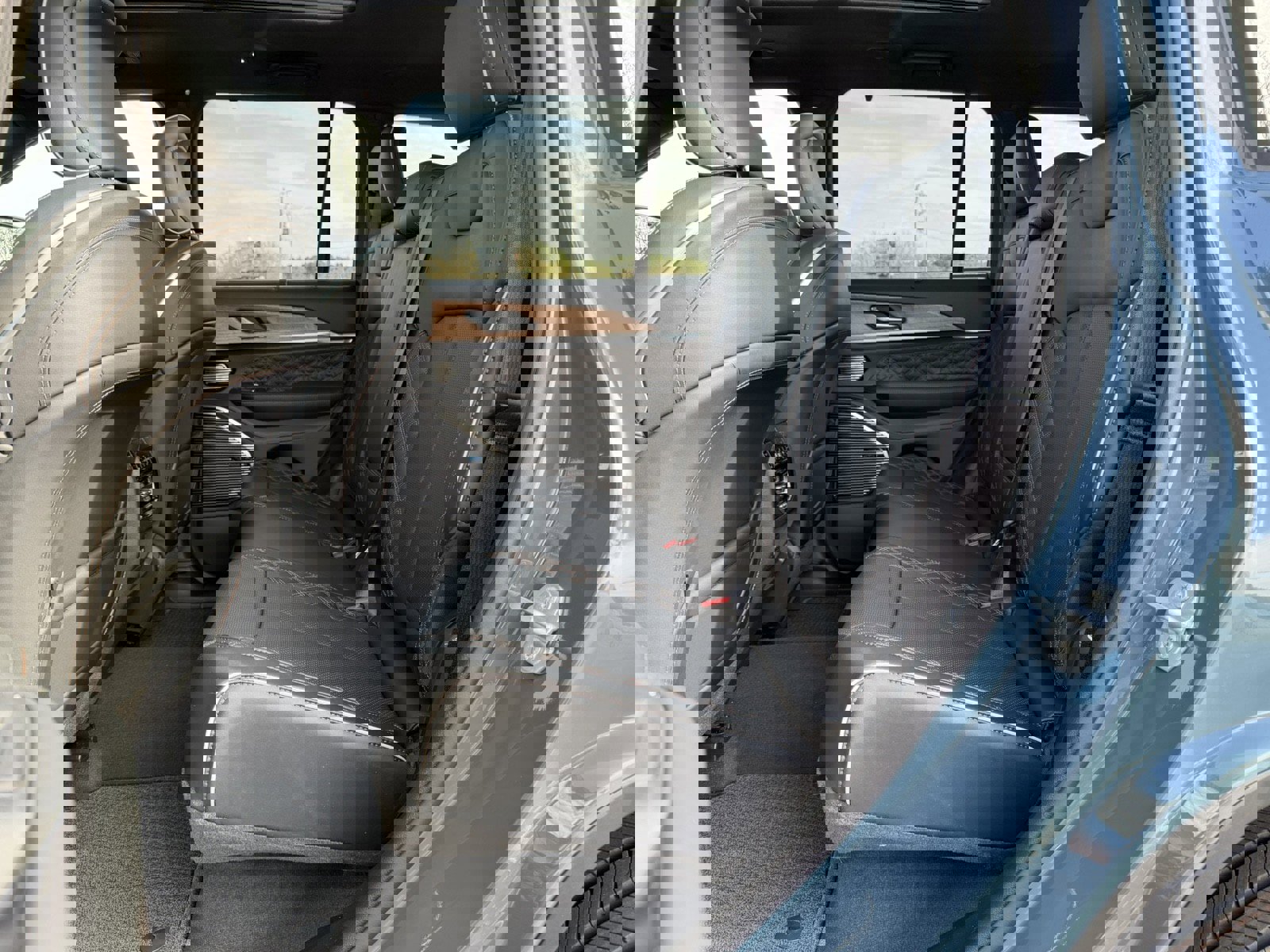 New 2026 Jeep Grand Cherokee Summit image 15