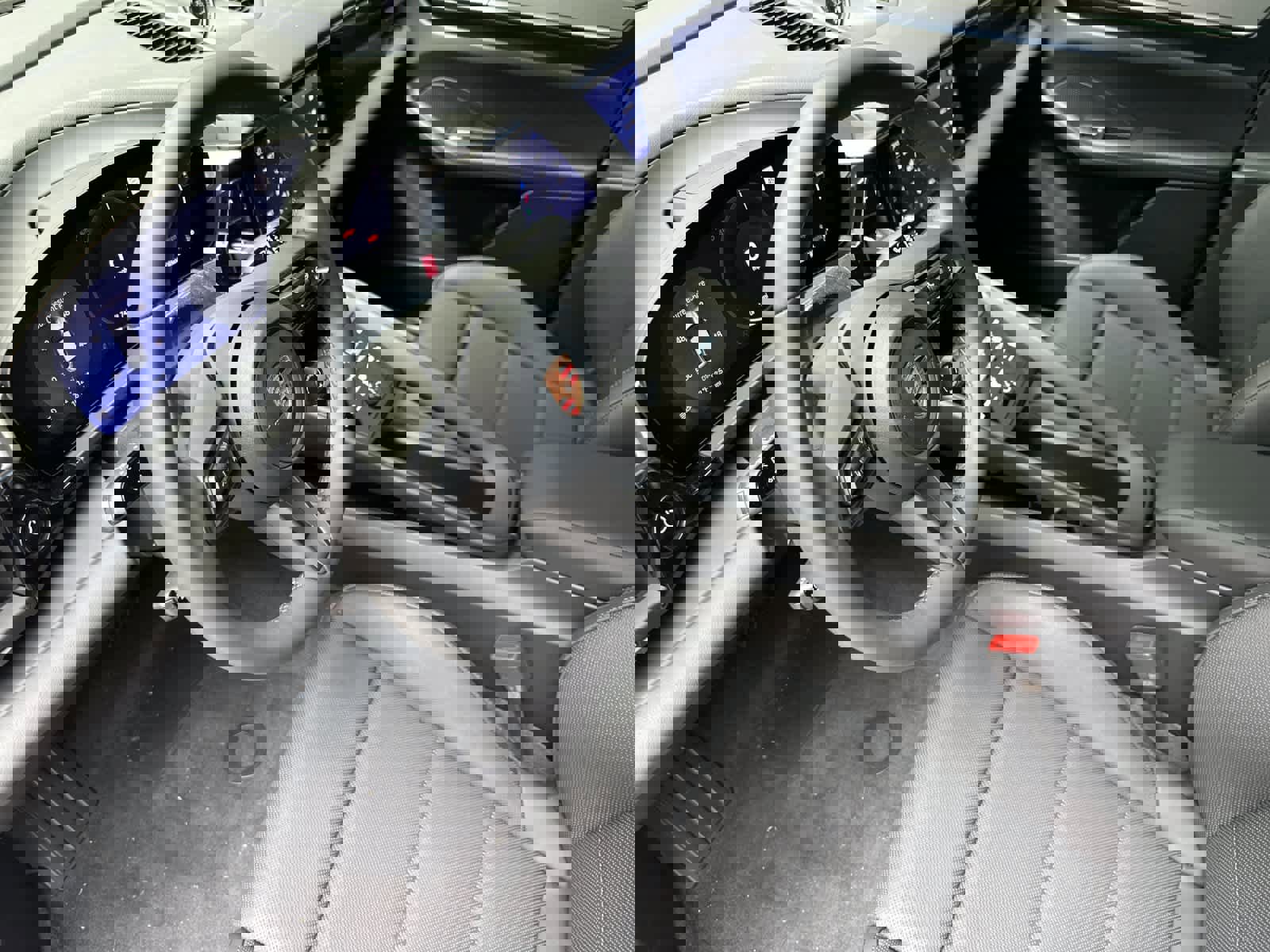 New 2026 Porsche Macan Electric RWD image 4