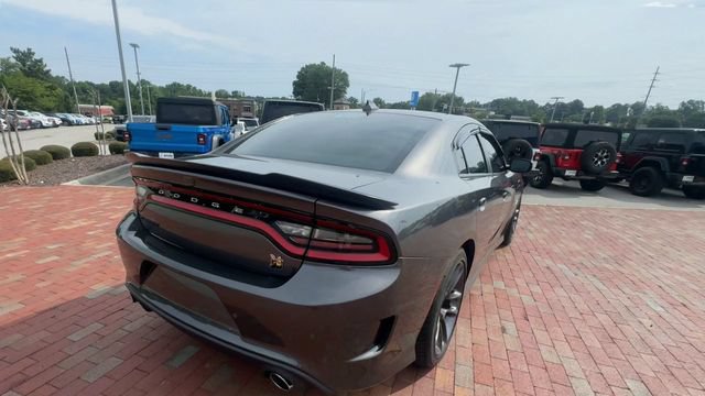 Used 2023 Dodge Charger Scat Pack w/ Harman/Kardon Audio Group RWD image 2