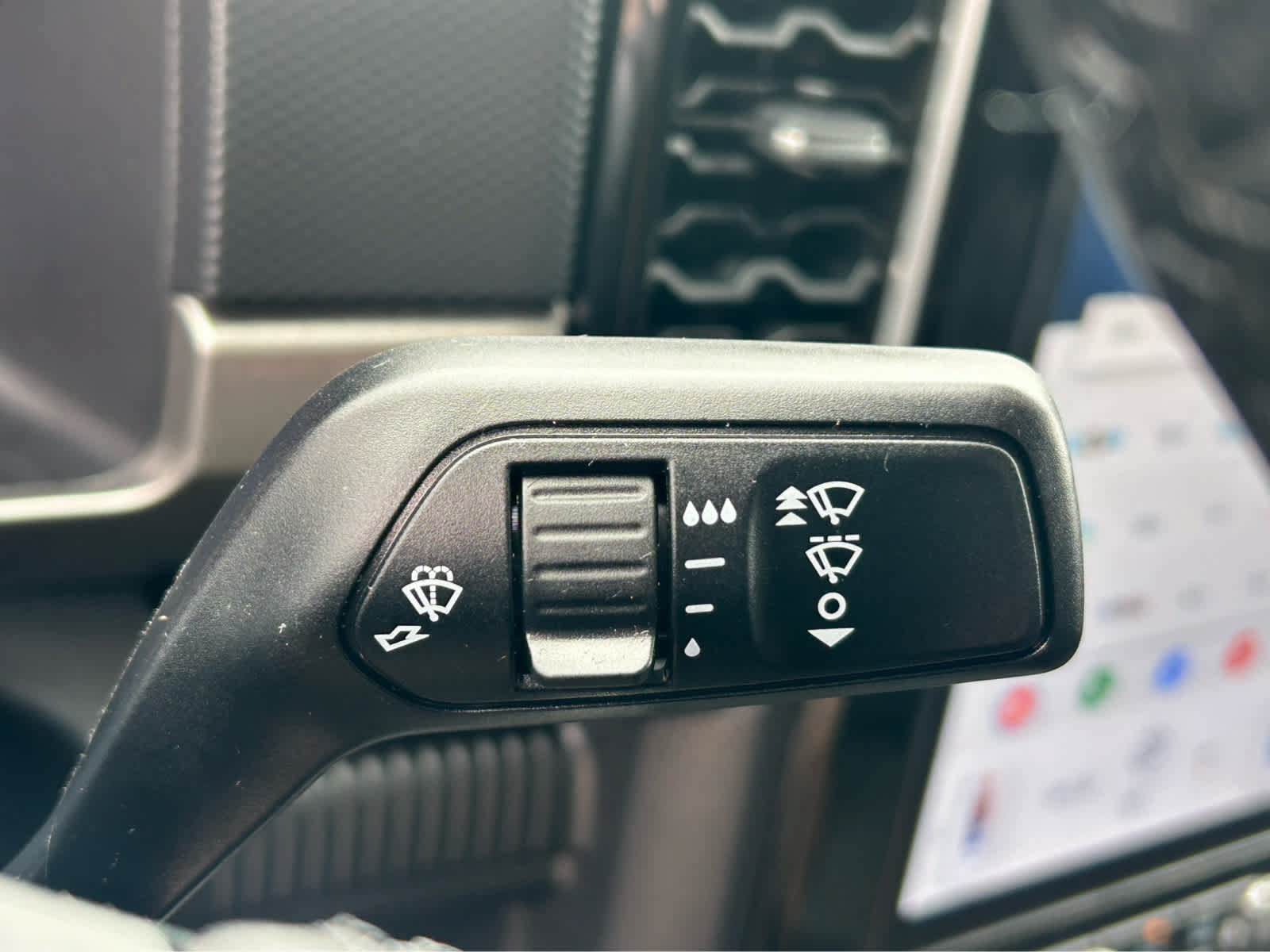Used 2025 Ford Ranger XLT AWD/4WD image 20