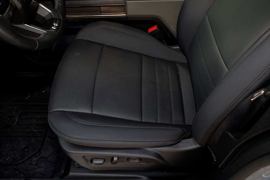 Used 2024 GMC Hummer EV 2X image 31