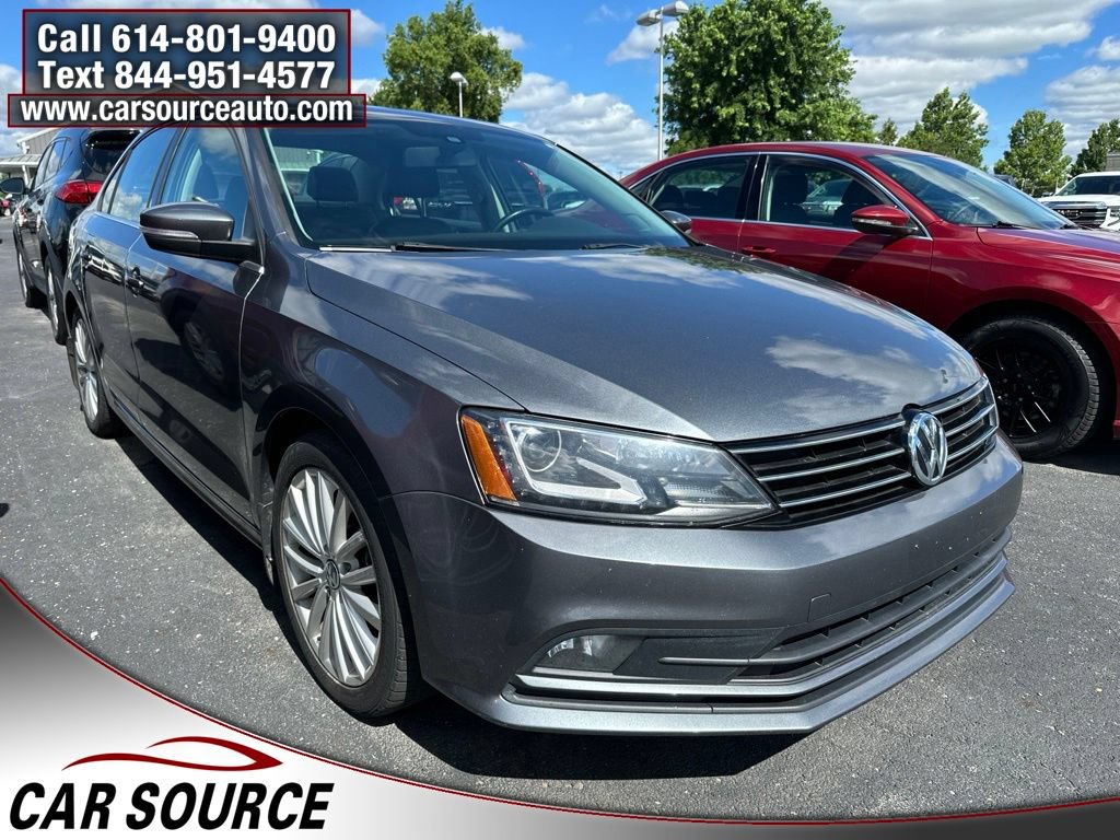 Used 2016 Volkswagen Jetta SEL w/ Lighting Package