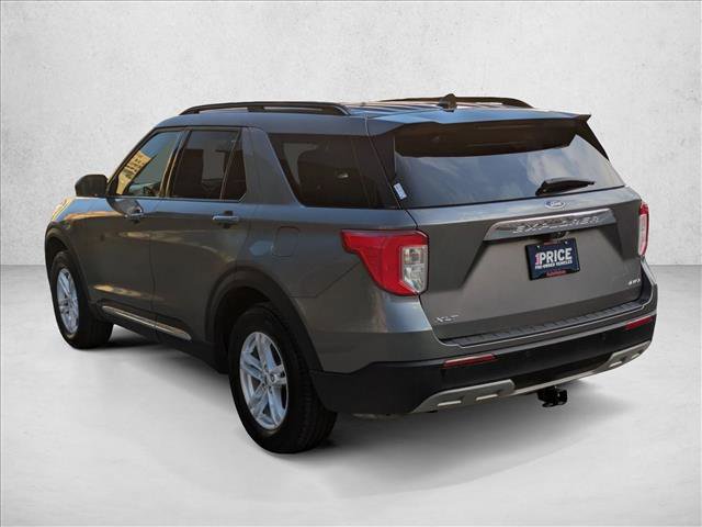 Used 2021 Ford Explorer XLT w/ Equipment Group 202A image 8