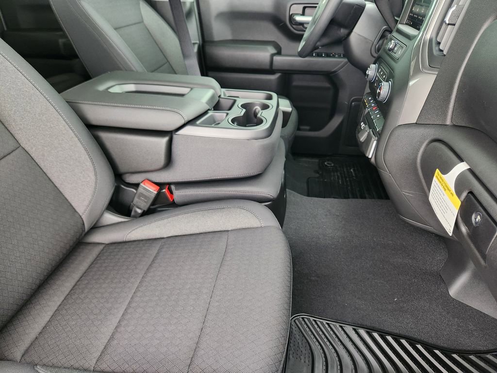 New 2026 Chevrolet Silverado 1500 Custom RWD image 11