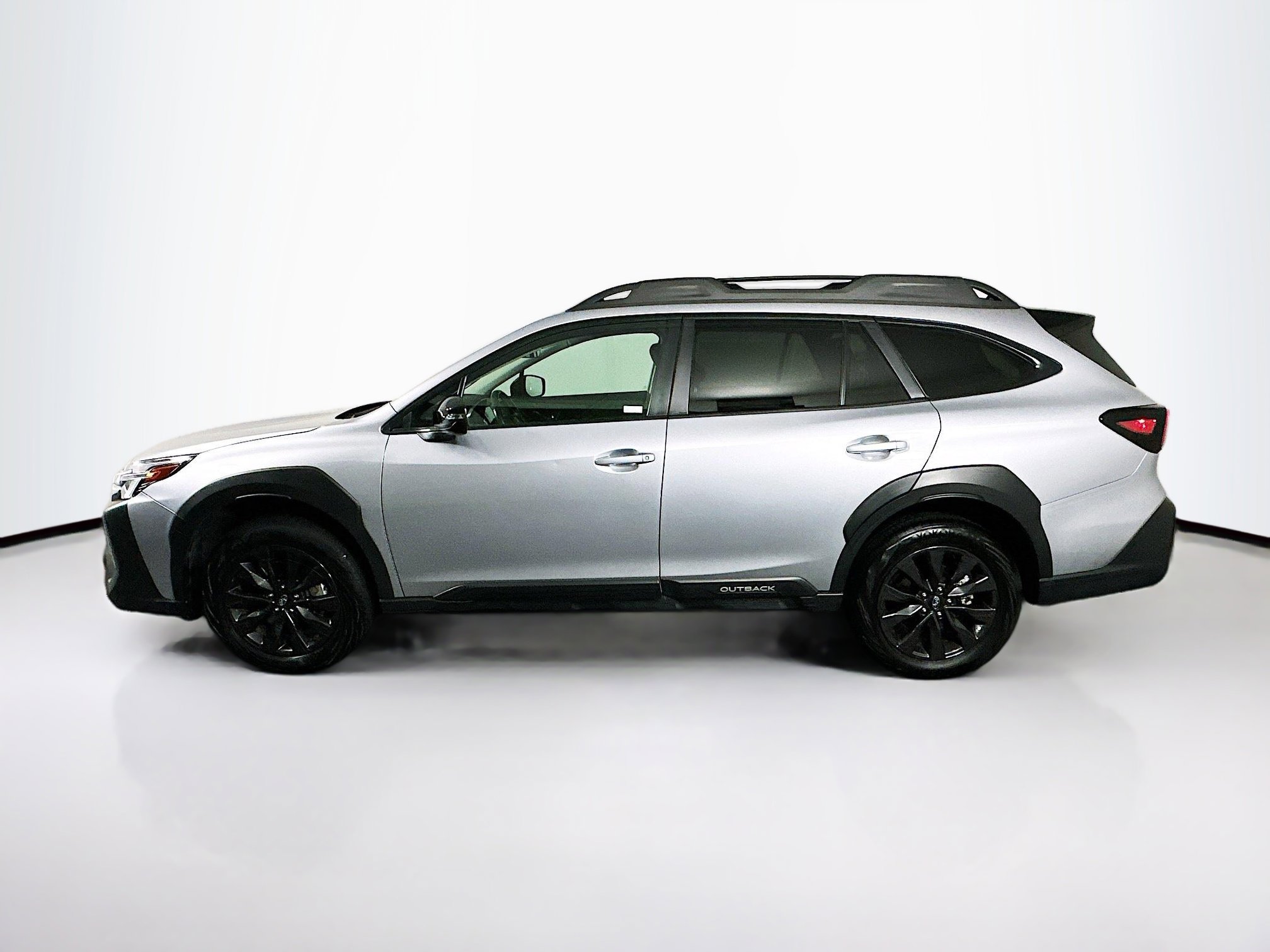 Used 2025 Subaru Outback Onyx Edition AWD/4WD image 4