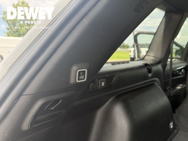 Used 2022 Jeep Grand Cherokee Altitude AWD/4WD image 30