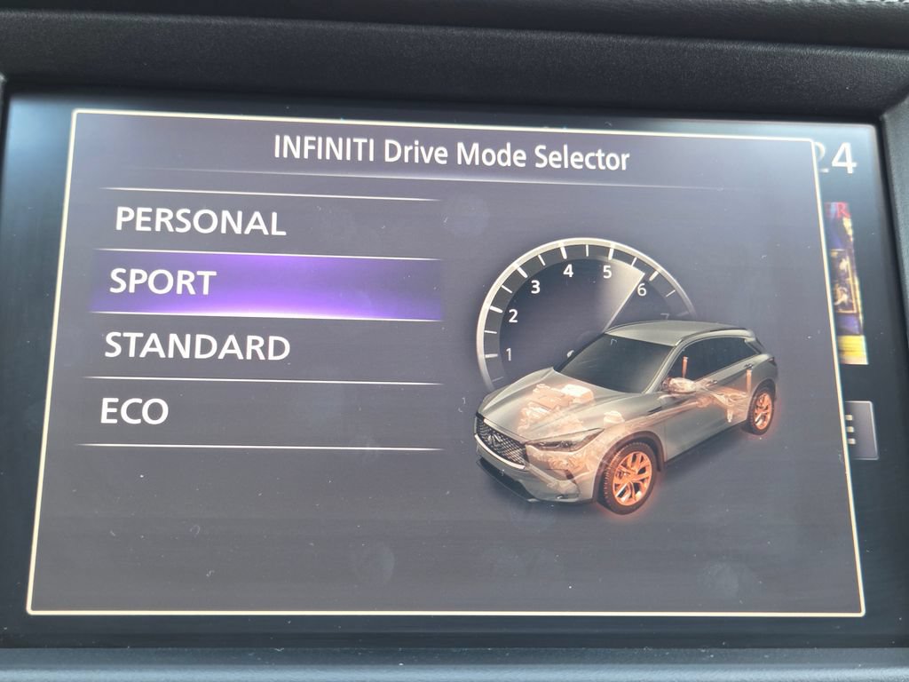 Used 2025 INFINITI QX50 Luxe AWD/4WD image 18