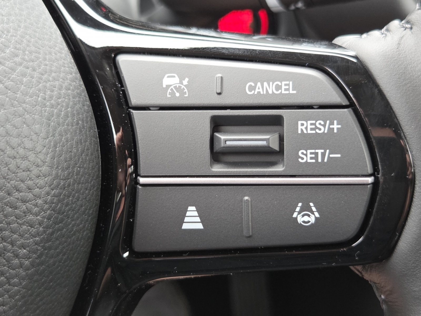 New 2027 Honda HR-V EX-L image 10