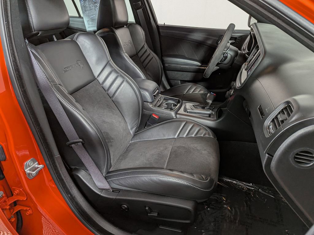 Used 2022 Dodge Charger SRT Hellcat w/ Harman/Kardon Audio Group image 16
