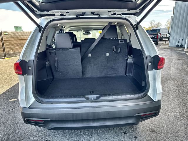 Used 2024 Toyota Grand Highlander XLE FWD image 32