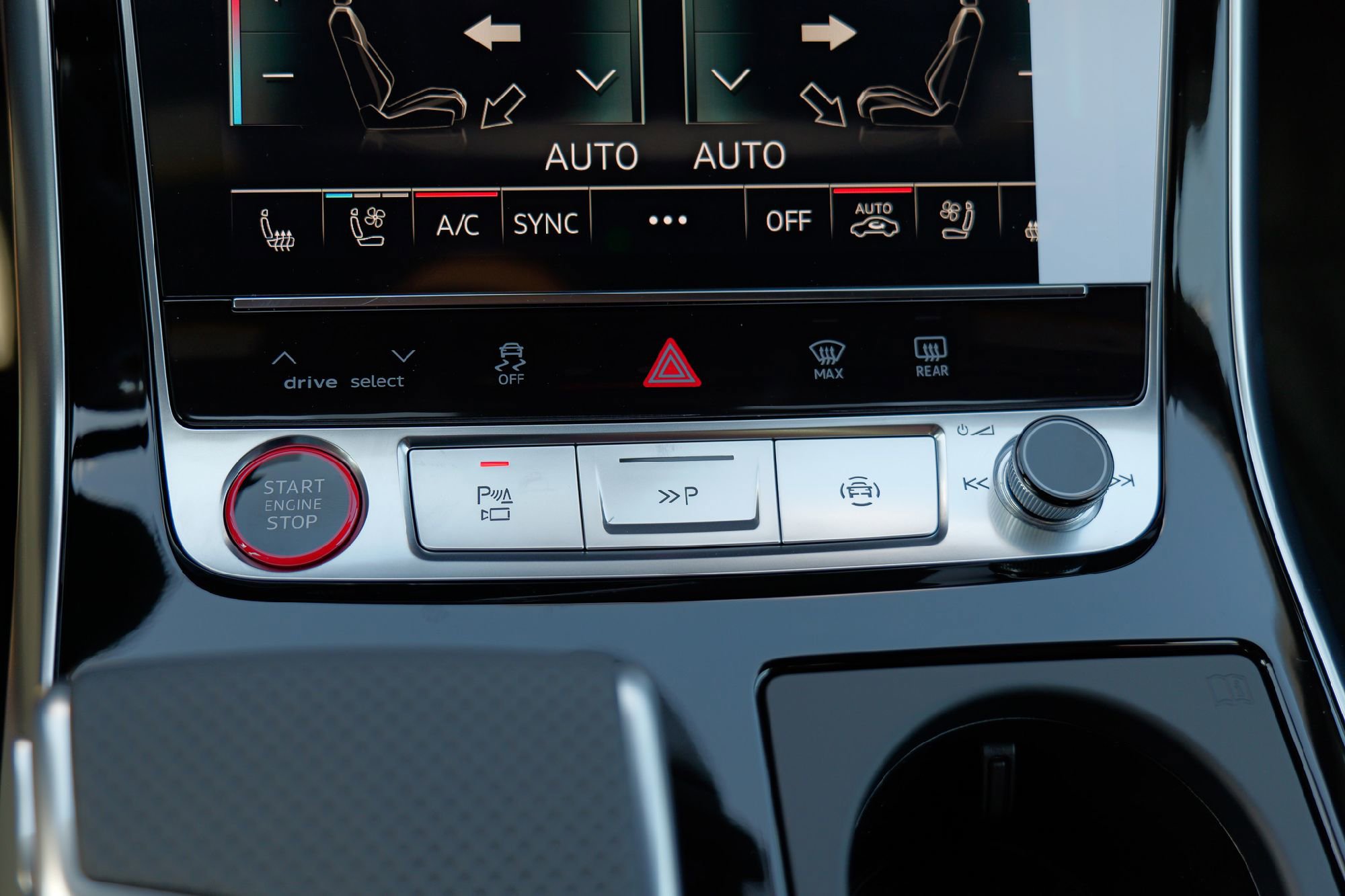 New 2026 Audi SQ8 Prestige image 18