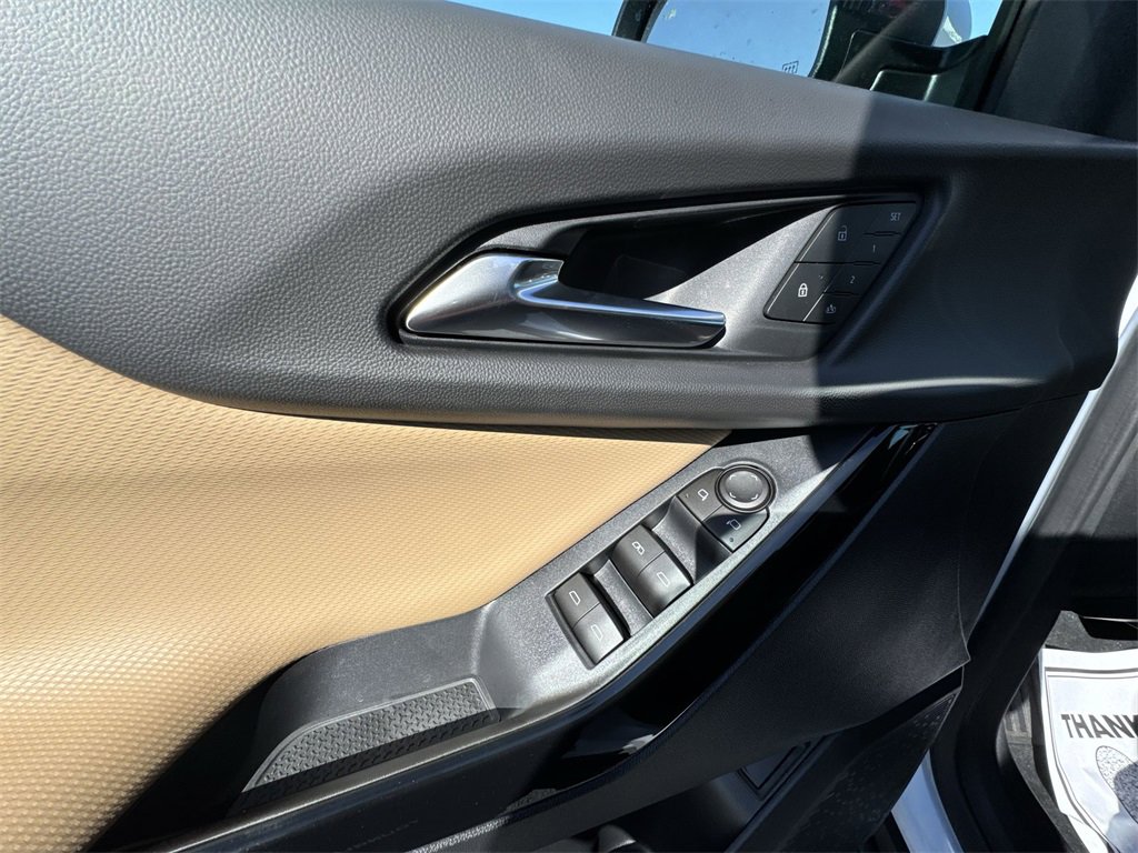 New 2026 Chevrolet Equinox ACTIV w/ Convenience Package III image 13