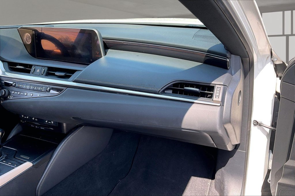Used 2020 Lexus ES 350 w/ Premium Package FWD image 24