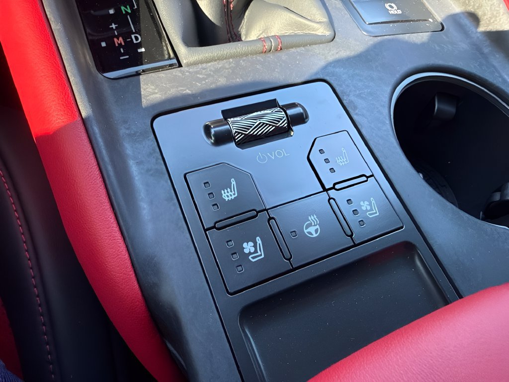 Used 2026 Lexus IS 350 F Sport w/ Technology Package RWD image 21