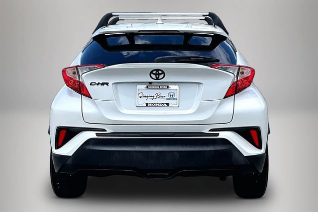 Used 2021 Toyota C-HR LE FWD image 6
