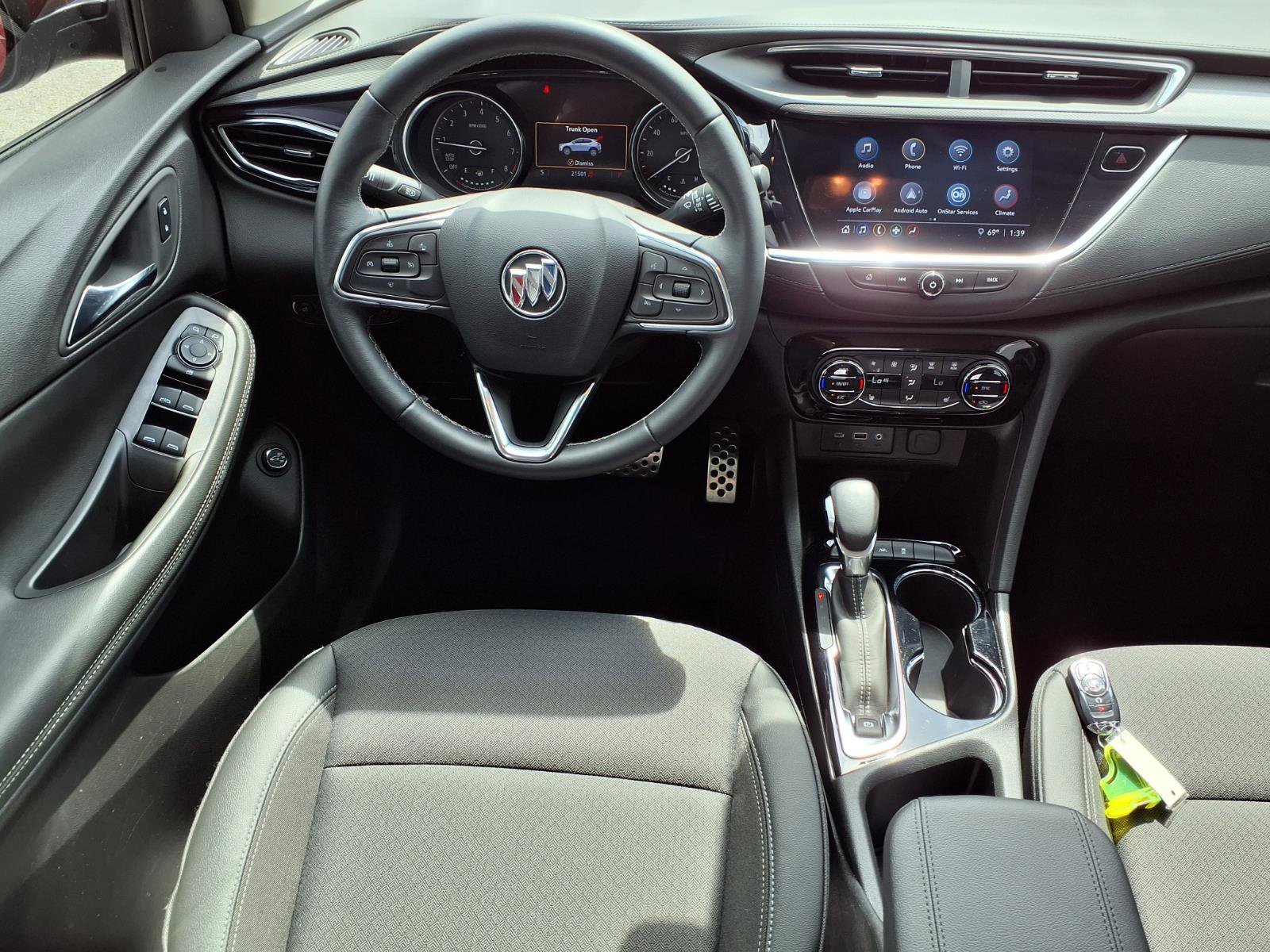 Used 2023 Buick Encore GX Select w/ Sport Touring Package image 2