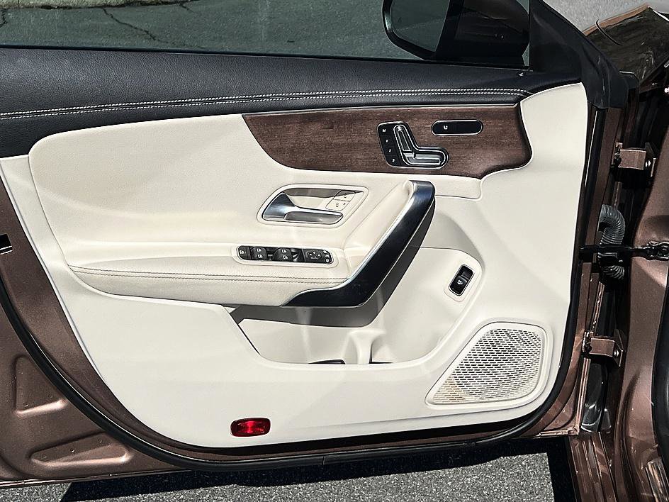 Used 2022 Mercedes-Benz CLA 250 CLA 250 image 20