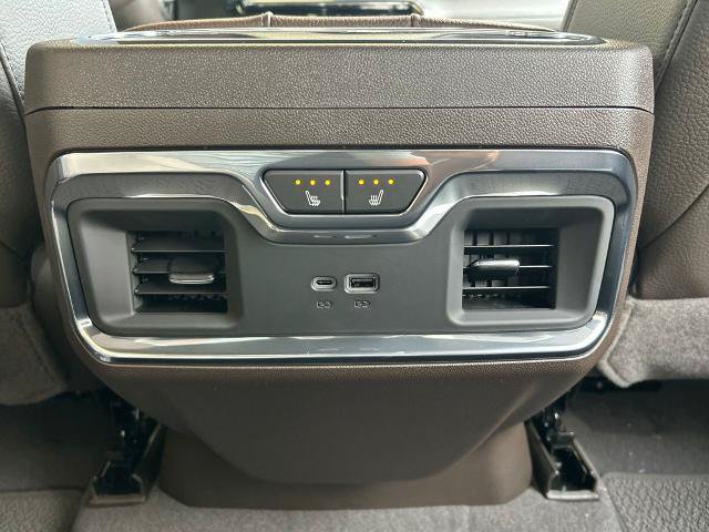 New 2026 GMC Sierra 2500 Denali w/ Denali Reserve Package AWD/4WD image 16
