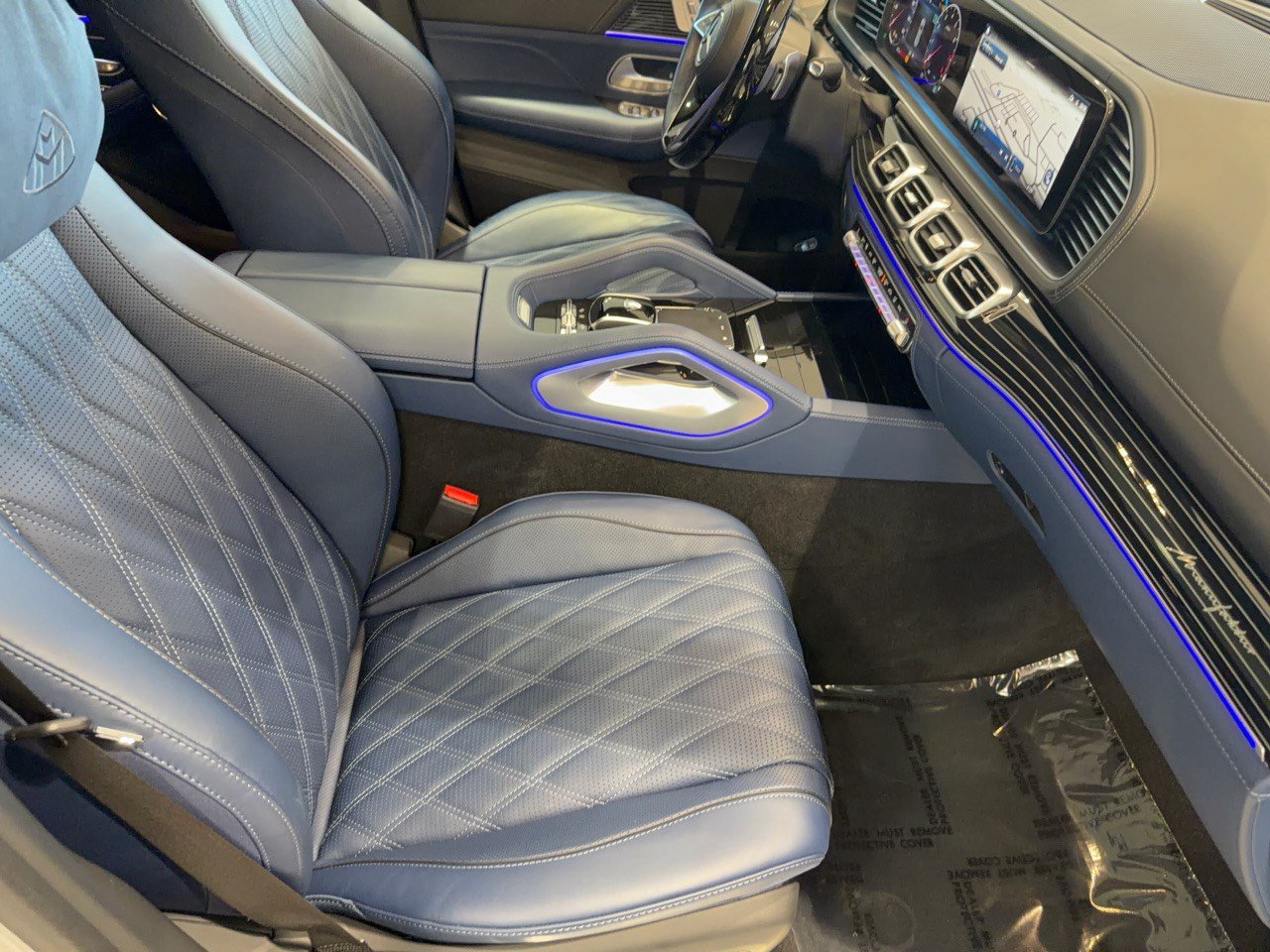 Certified 2025 Mercedes-Benz Maybach GLS 600 4MATIC image 30